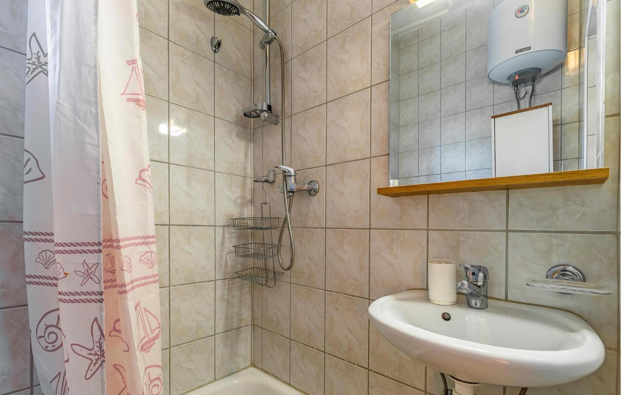 Pet Friendly Apartment In Medulin With Wifi Ngoại thất bức ảnh
